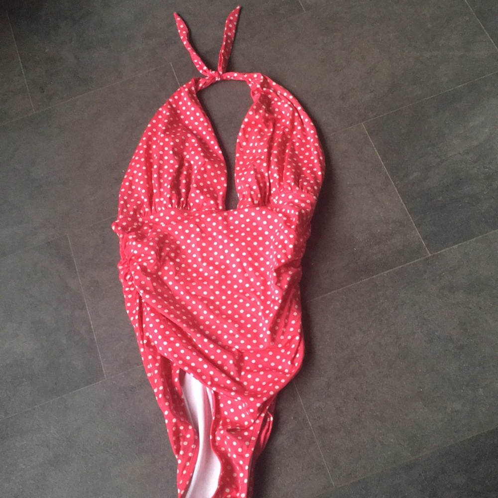 Old navy bathing suit size M